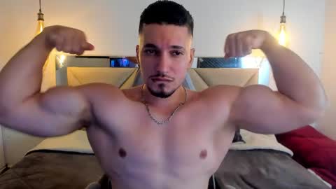 Snapshot of ryan_ward79 chatting on June 11, 8:51 pm Ryan online show from June 11, 8:51 pm