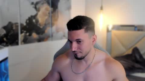 Snapshot of ryan_ward79 chatting on July 2, 9:54 pm Ryan online show from July 2, 9:54 pm