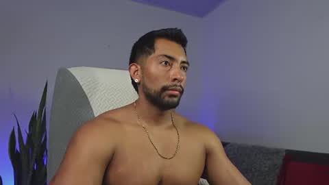 ryanboy30 online show from June 20, 8:55 pm