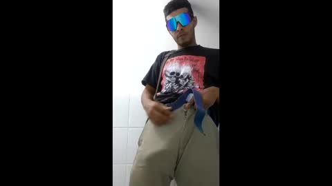 Snapshot of ryandmalori chatting on February 26, 10:20 pm ryandmalori online show from February 26, 10:20 pm