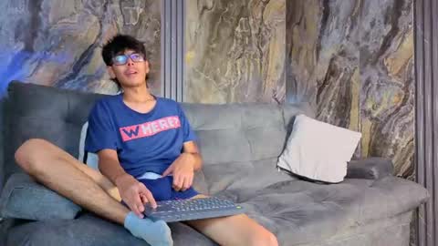 ryann_wolf online show from July 16, 8:26 pm
