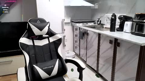 ryanstorm1 online show from November 19, 3:45 pm