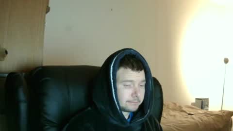 Snapshot of ryder93x chatting on February 2, 7:09 am Ryder93 online show from February 2, 7:09 am