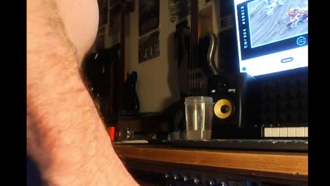 Snapshot of rynoxox chatting on April 1, 7:31 am rynoxox online show from April 1, 7:31 am