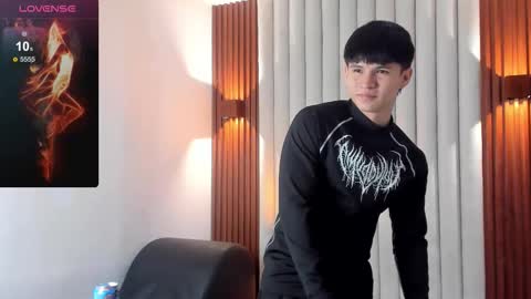 Ryo Kush online show from February 13, 3:57 am