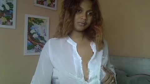 rywanna online show from July 8, 8:30 am