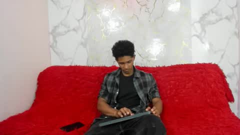 s_d_b_hot online show from April 26, 7:11 pm
