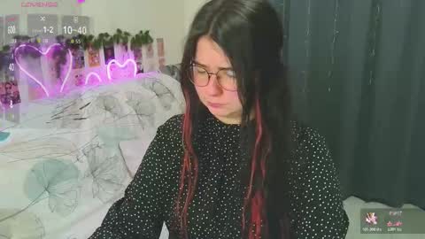 Kate online show from February 2, 11:25 pm