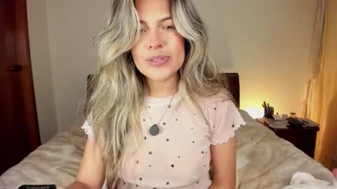 Leslie Beltrn online show from February 25, 4:55 am