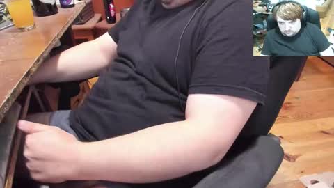 1141323  my Lord Mister Max   moms treasure online show from September 13, 2:39 pm