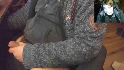 1141323  my Lord Mister Max   moms treasure online show from September 23, 8:01 pm