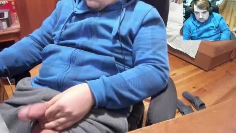 1141323  my Lord Mister Max   moms treasure online show from October 25, 6:35 pm