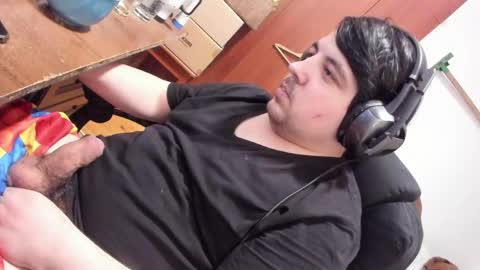 1141323  my Lord Mister Max   moms treasure online show from March 30, 6:25 am