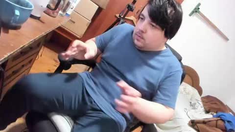 1141323  my Lord Mister Max   moms treasure online show from April 6, 10:54 pm