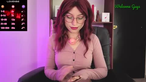 Snapshot of sabrina709 chatting on February 16, 12:40 am Sabrina online show from February 16, 12:40 am