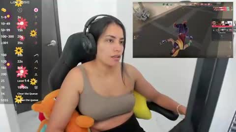 Angie  online show from June 15, 7:05 pm