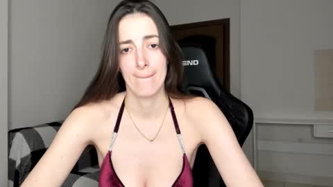 Snapshot of sabrina_mur chatting on November 19, 2:39 pm sabrina_mur online show from November 19, 2:39 pm