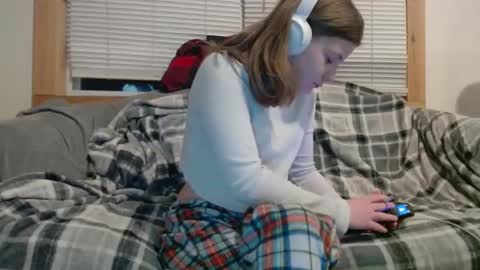 Sabrina online show from November 18, 1:44 am