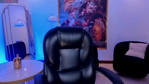Snapshot of sabrinamontclair chatting on June 23, 10:30 pm Sabrina M online show from June 23, 10:30 pm