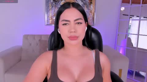 Snapshot of sabrinamontclair chatting on July 14, 7:52 pm Sabrina M online show from July 14, 7:52 pm