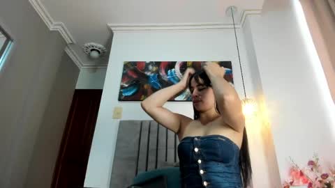 Sabrina Warren online show from May 31, 2:24 pm