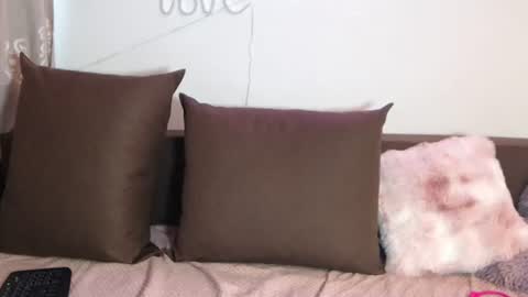 sabrinee__xx_divine online show from June 29, 7:47 am