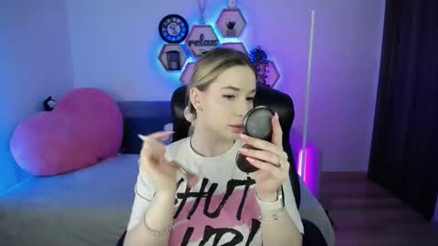 Sabrina Violet online show from February 14, 9:28 am