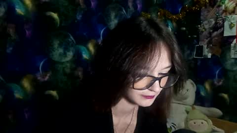 Adele online show from April 8, 8:03 am