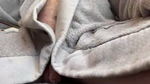 saconuts online show from December 22, 9:17 am