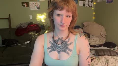 Snapshot of sadomas0kiss chatting on February 13, 12:13 am sadomas0kiss online show from February 13, 12:13 am