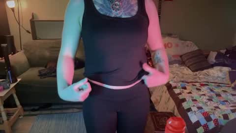 Snapshot of sadomas0kiss chatting on February 19, 1:18 am sadomas0kiss online show from February 19, 1:18 am