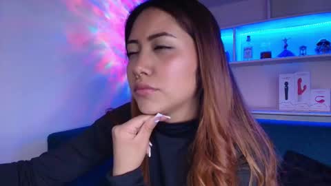 Cami online show from October 30, 7:25 pm