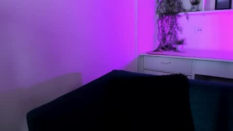 Cami online show from April 17, 7:06 pm