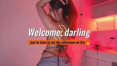 Cami online show from April 18, 6:45 pm