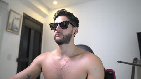 saimon  online show from October 21, 8:42 pm