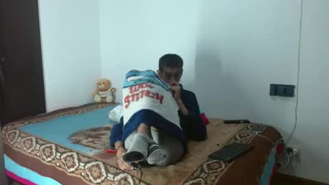 saint boy online show from December 15, 10:28 am