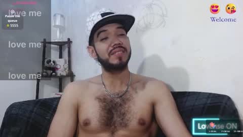 Snapshot of saint_castle chatting on February 9, 4:38 am Saint Castle online show from February 9, 4:38 am