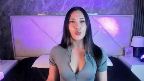 Snapshot of sakuracutel chatting on April 6, 3:24 pm sakuracutel online show from April 6, 3:24 pm