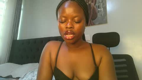 sallysasha254 online show from February 7, 10:52 am