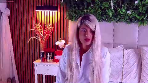 SalmaRoze online show from July 6, 3:58 am