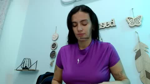 salomesmit666 online show from April 18, 1:48 pm