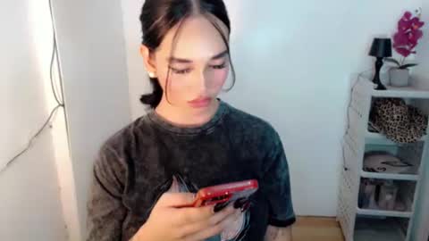 Snapshot of salva_fuckdoll chatting on June 9, 11:55 am Salva online show from June 9, 11:55 am