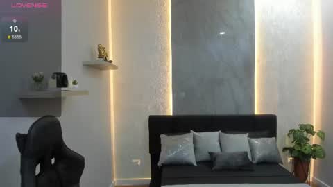 Snapshot of salvatore_damore chatting on June 12, 5:34 pm SALVATORE online show from June 12, 5:34 pm