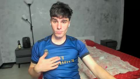 BACK IN 2 WEEKS online show from June 8, 9:48 pm