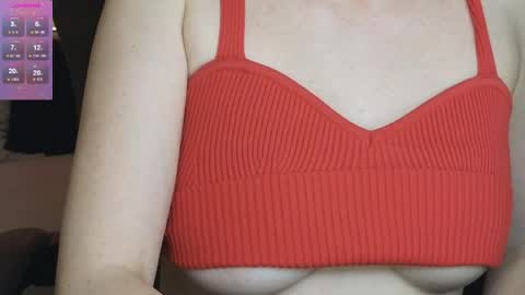 Snapshot of sam_klaus chatting on April 10, 9:52 pm sam_klaus online show from April 10, 9:52 pm