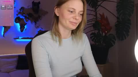 Snapshot of sam_klaus chatting on April 13, 3:28 pm sam_klaus online show from April 13, 3:28 pm