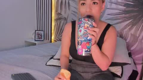 Samaantha  online show from September 25, 11:47 am