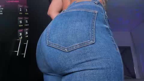 samaay_ online show from March 4, 2:27 am