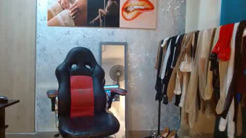 samanta online show from March 23, 11:25 am