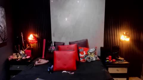 Samanta online show from April 17, 7:28 pm